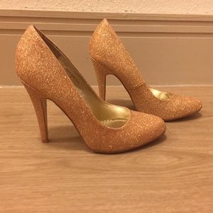 gold glitter heels